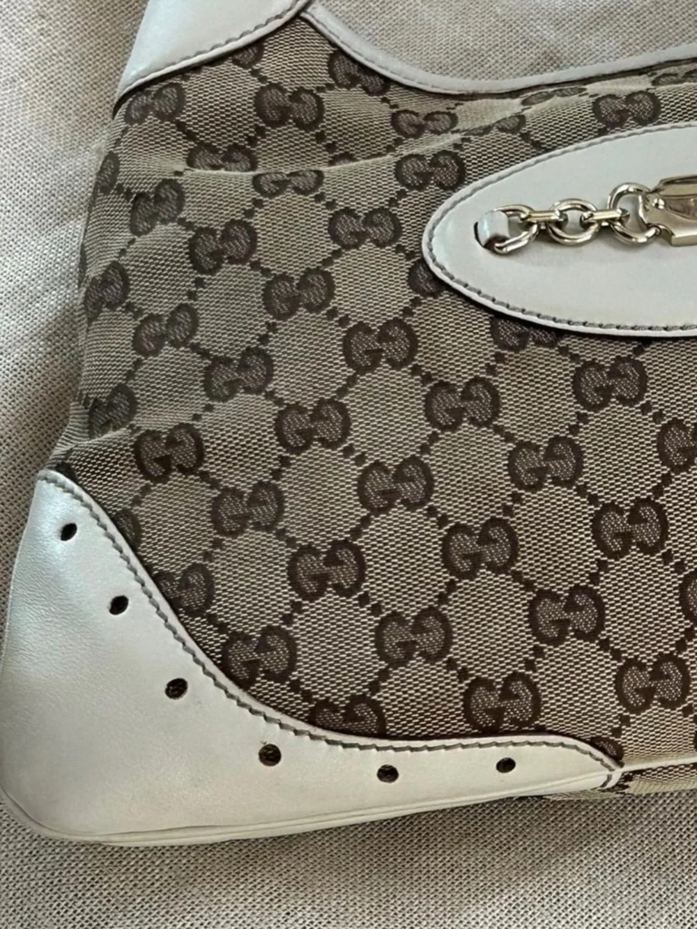 Gucci White & Brown GG Canvas Hobo Shoulder Bag - Picture 6 of 9